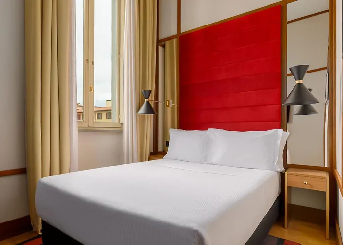 Mate Luca, 4* Firenze