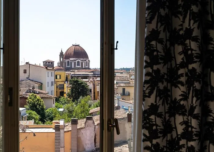 Mate Luca, Firenze