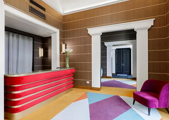 Mate Luca, 4* Florence