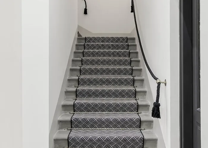 Mate Luca, 4* Florence