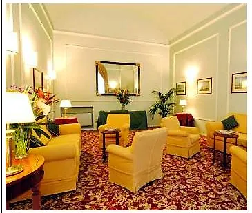 Mate Luca, 4* Florence